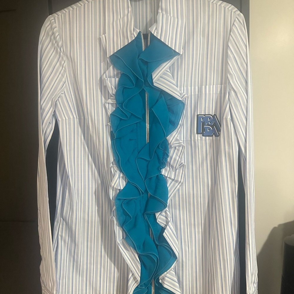 Prada 19SS Ruffle Zip Up Blouse Shirt P496C Blue SIZE 38 Cotton NEW NWOT 202412R